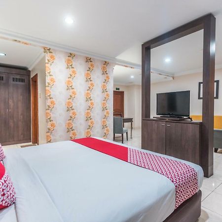 Oyo 1475 Alia Matraman Syariah Near Rs Premier Jatinergara Otel Cakarta Dış mekan fotoğraf