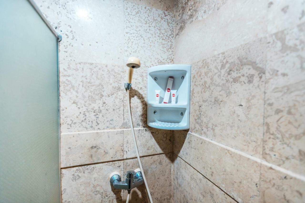 Oyo 1475 Alia Matraman Syariah Near Rs Premier Jatinergara Otel Cakarta Dış mekan fotoğraf