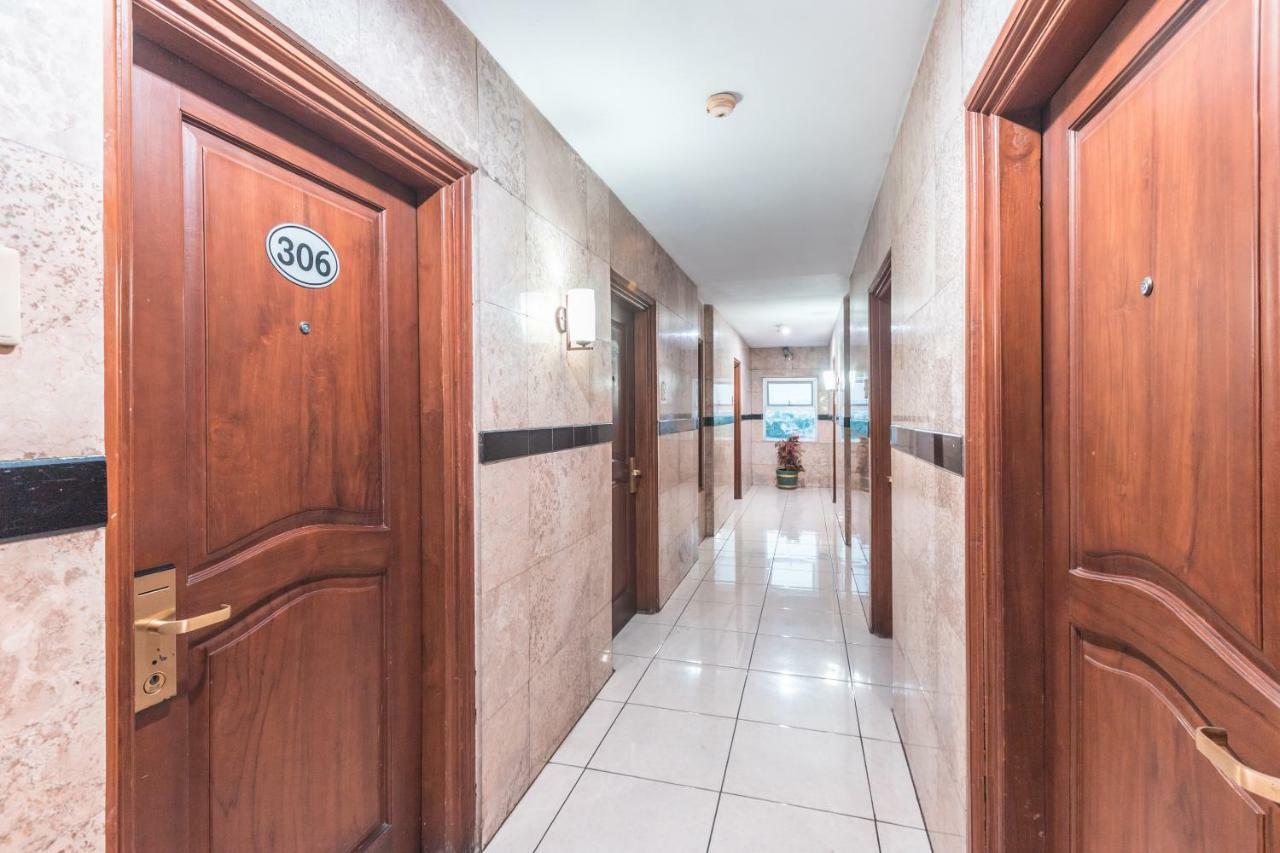 Oyo 1475 Alia Matraman Syariah Near Rs Premier Jatinergara Otel Cakarta Dış mekan fotoğraf