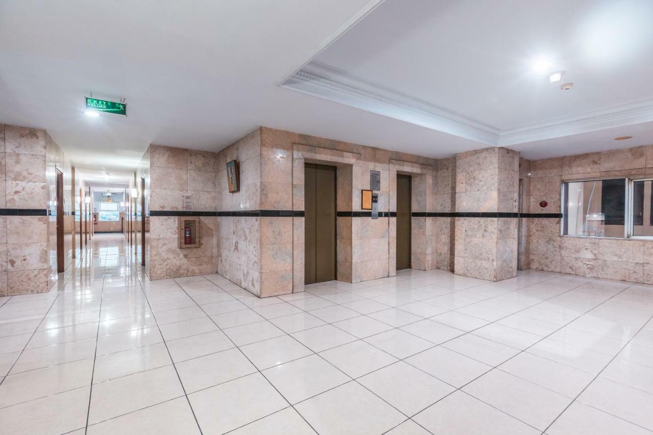Oyo 1475 Alia Matraman Syariah Near Rs Premier Jatinergara Otel Cakarta Dış mekan fotoğraf