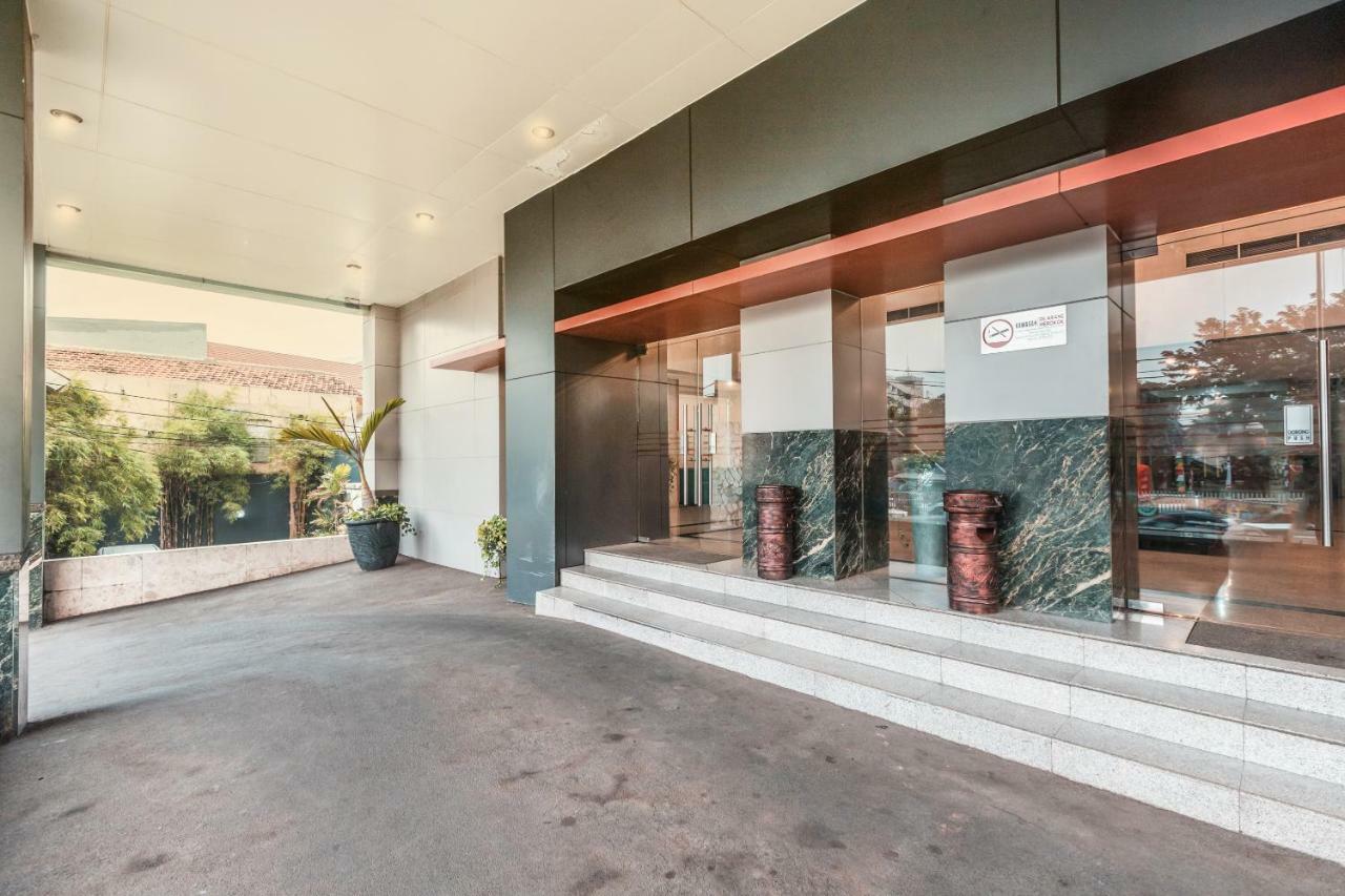 Oyo 1475 Alia Matraman Syariah Near Rs Premier Jatinergara Otel Cakarta Dış mekan fotoğraf