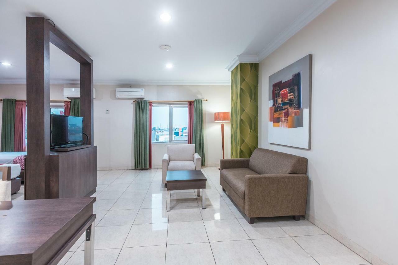 Oyo 1475 Alia Matraman Syariah Near Rs Premier Jatinergara Otel Cakarta Dış mekan fotoğraf